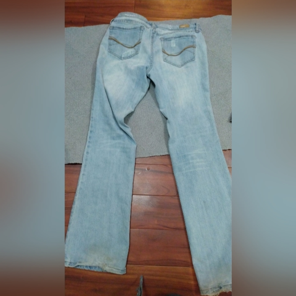 Jeans - Picture 3 of 3